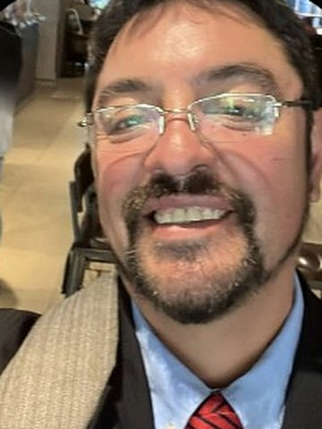 Retrato del abogado Ricardo Fuentes Córdova